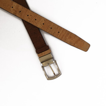 Reversible belt