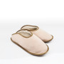 Chinelo com sola de pele
