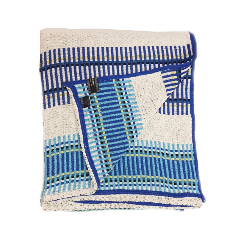 Cotton blanket without fringes