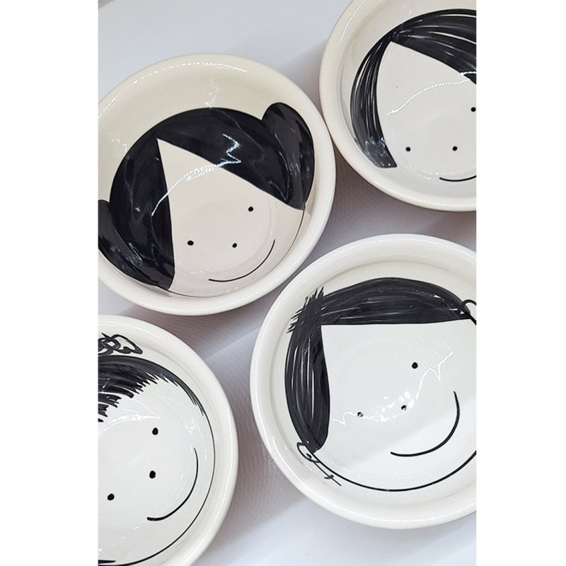 Ceramic bowl whith a girl/boy